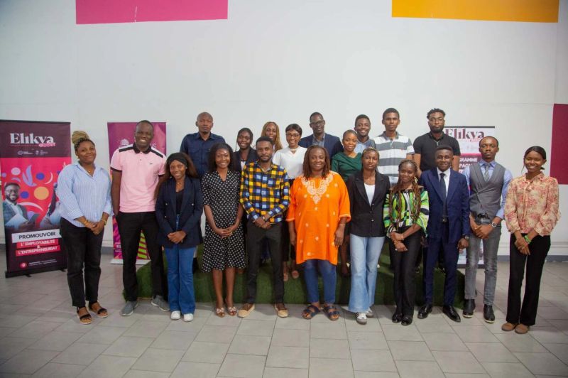 Photo de groupe Elikya Boost — volet employabilité